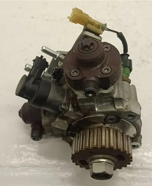 Bomba de inyección AH2Q-9B395-AC para Citroen C5 image 3