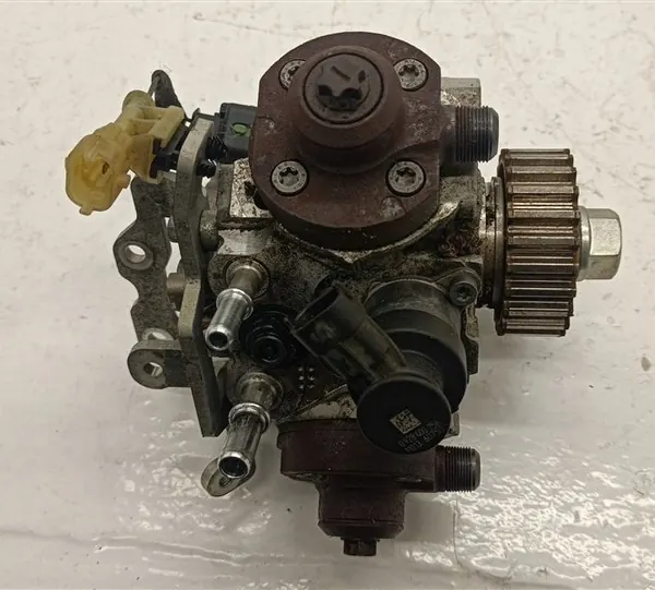 Bomba de inyección AH2Q-9B395-AC para Citroen C5 image 4
