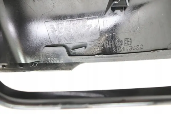 Volvo V90 II Couvre-miroir droit OEM 2101.3022 image 6