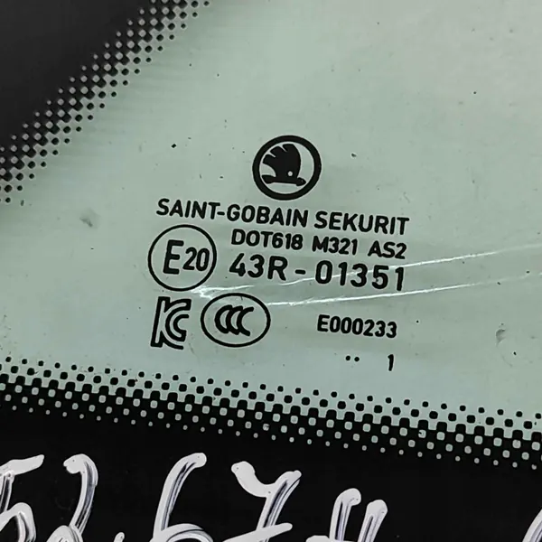 OEM 5LG845298 Höger bakruta för Skoda Enyaq SUV image 5