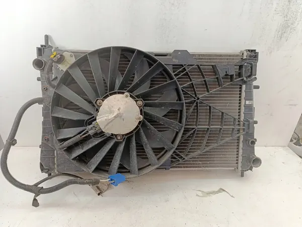 FIAT LINEA 1.3 M-JET Intercooler Radiador de Agua image 4