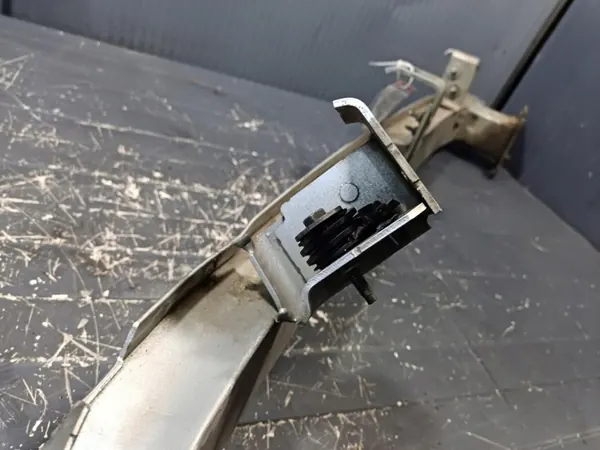 CITROEN C5 III X7 Främre Stötfångarbalk image 2