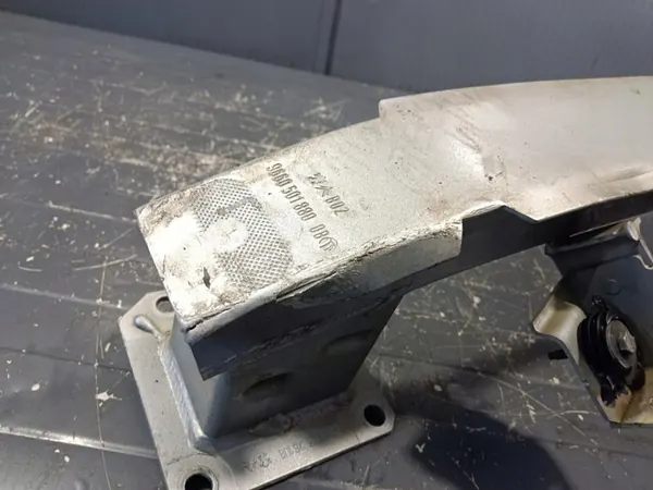 CITROEN C5 III X7 Främre Stötfångarbalk image 3