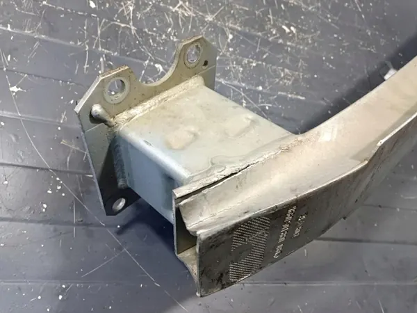 CITROEN C5 III X7 Främre Stötfångarbalk image 5