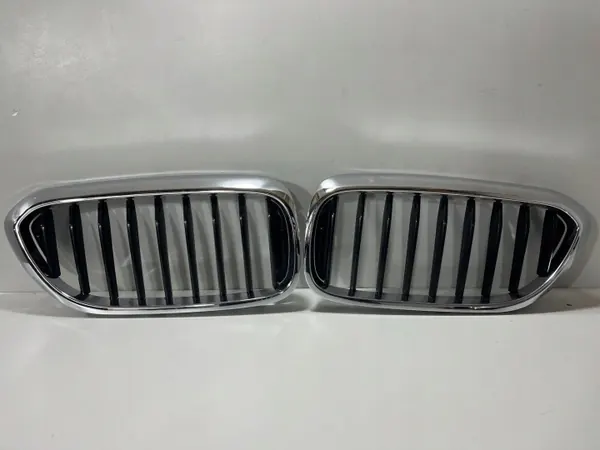 Ventilationsgallret BMW 5 G30 G31 OEM 7390865 - Begagnad image 2