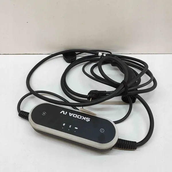 Câble de Charge de Batterie Skoda Enyaq IV SUV 5LA971675A image 1