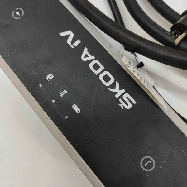 Câble de Charge de Batterie Skoda Enyaq IV SUV 5LA971675A image 6