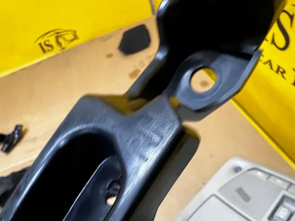 Scivolo supporto paraurti anteriore destro Renault Koleos II OEM image 3