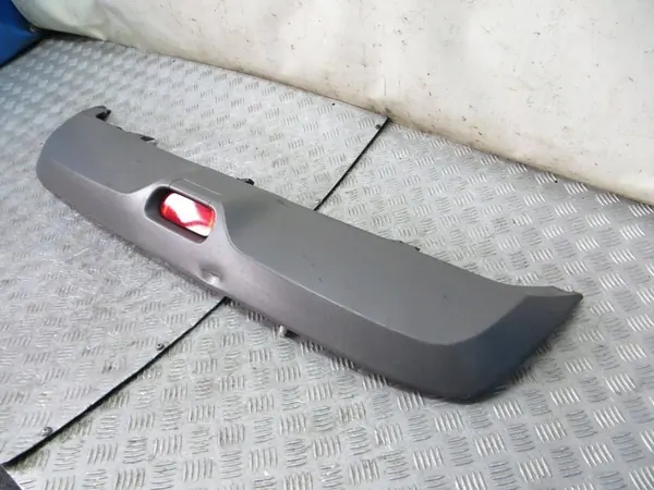 Spoiler traseiro Suzuki Vitara image 2