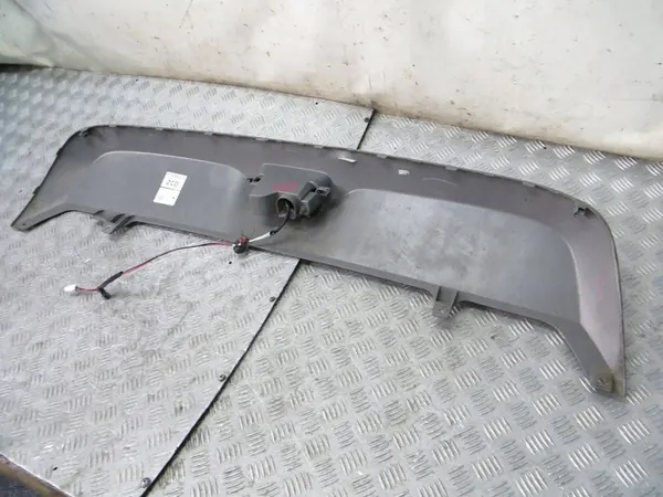 Spoiler traseiro Suzuki Vitara image 6