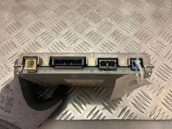 Toyota RAV4 GPS-Modul OEM 8684006041 - Gebraucht image 3