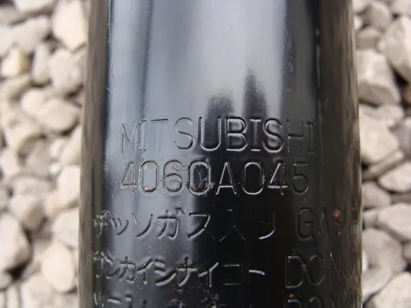 Ammortizzatore destro Mitsubishi Outlander I 4060A045 image 6