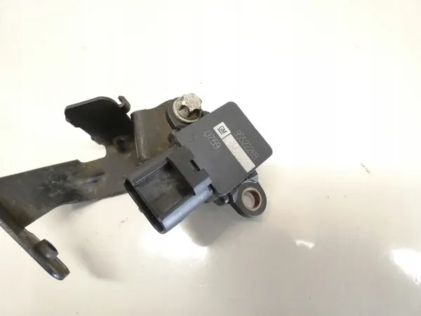 Boost Pressure Sensor Opel Vectra C Signum 2.2 DTI image 2