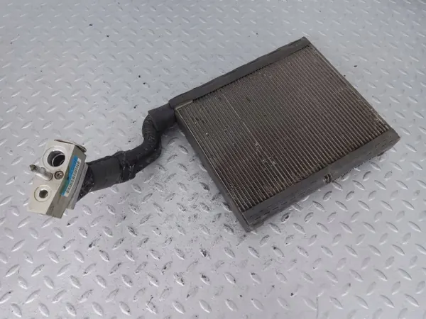 AC-förångare Ford Mustang VI OEM FR3Z19860B image 2