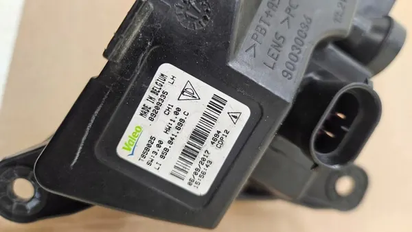 Porsche Macan Farol Halogéneo Esquerdo OEM 95B941699C image 9