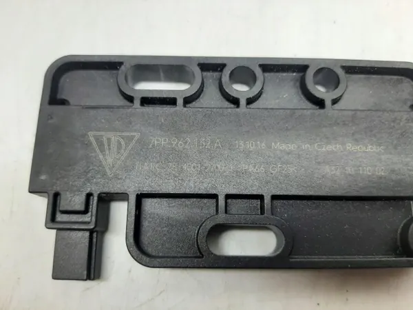 Porsche Macan Keyless Entry OEM 7PP962132A - Käytetty image 3