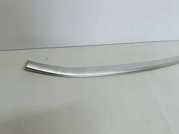 Spoiler parachoques delantero Nissan Qashqai J11 OEM KE610-4E520-IC thumbnail 3