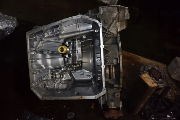 Boîtier de transmission OEM OFD.301.103A pour Porsche Macan image 5