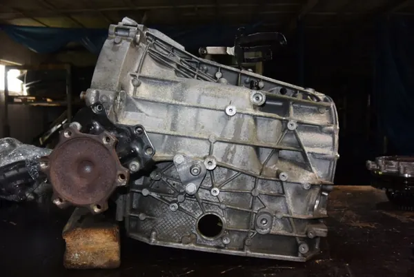 Boîtier de transmission OEM OFD.301.103A pour Porsche Macan image 8