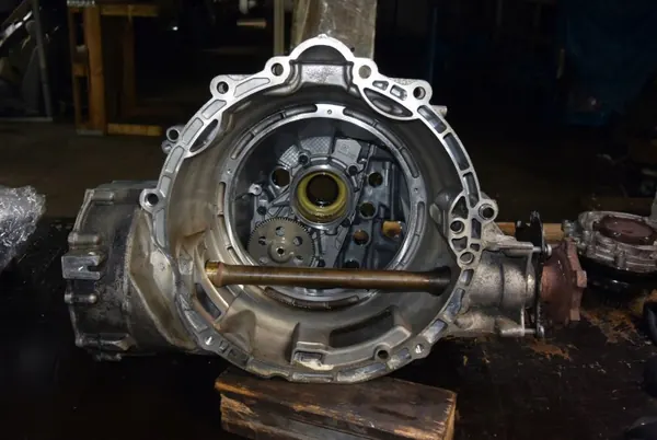 Boîtier de transmission OEM OFD.301.103A pour Porsche Macan image 9