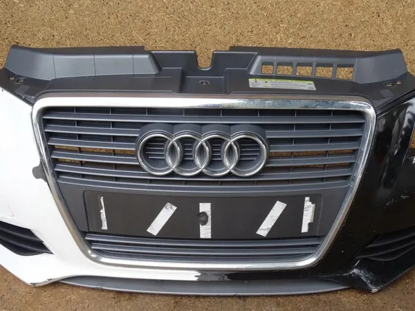 Parachoques delantero completo AUDI A3 8P S-LINE image 4