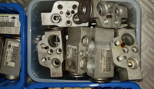 VW Touareg Porsche Cayenne Audi Q7 AC Expansieventiel OEM image 8