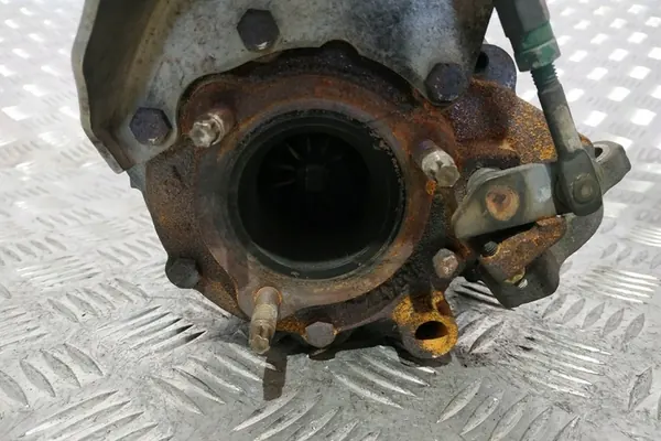 Turbocharger TOYOTA AVENSIS (_T25_) 2.0L diesel image 3