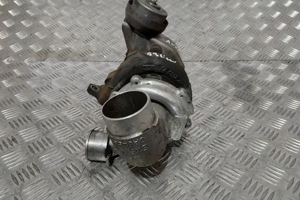 Turbocharger TOYOTA AVENSIS (_T25_) 2.0L diesel image 6