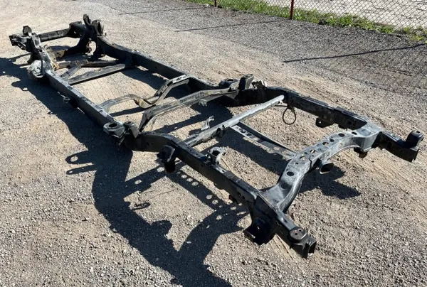 Gebruikt Nissan Titan 4x4 frame OEM EZ03B 2016 image 8