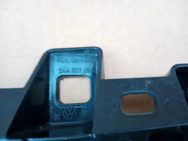 VW PASSAT B7 Guida Paraurti Anteriore Sinistra Destra image 4