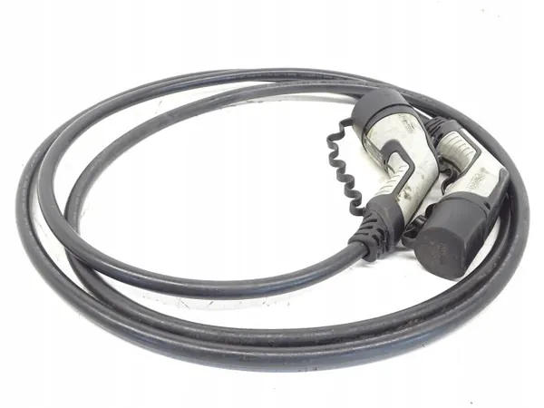 Cabo de carregamento Tesla OEM 18121843937 - Usado image 2
