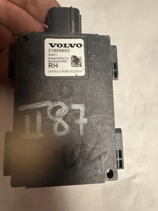 Capteur radar angle mort Volvo XC60 II OEM 261299 image 3