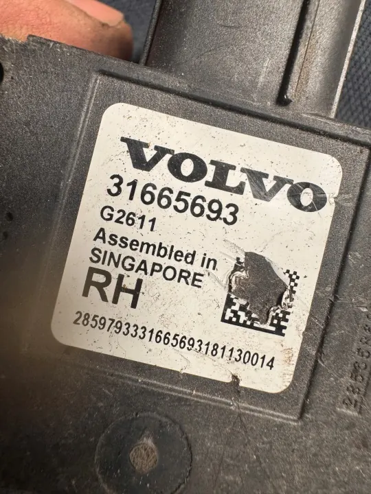 Capteur radar angle mort Volvo XC60 II OEM 261299 image 6