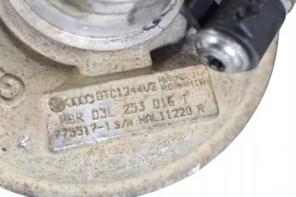 Volkswagen OE 03L253016T Turbo image 9
