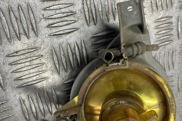 Farol Halógeno Esquerdo VOLVO V70 II 8620228 image 4