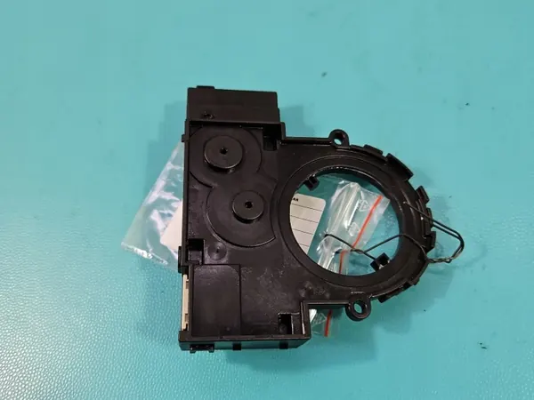 Capteur angle braquage Toyota Corolla E21 19- OEM 89245-02120 image 3