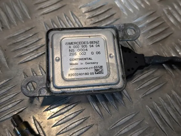 SENSOR NOX MERCEDES A0009059404 image 3