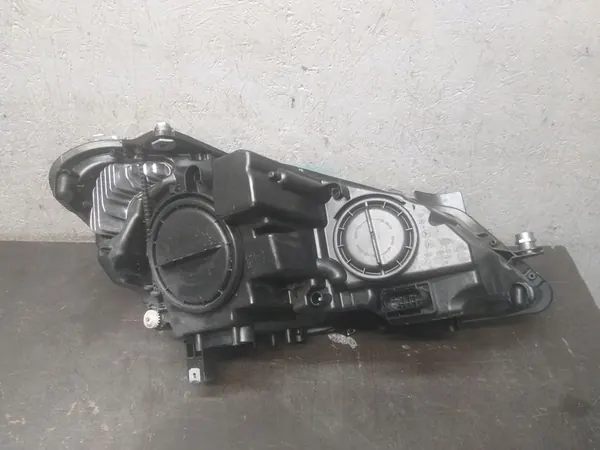 Linker koplamp Mercedes E-Klasse W207 Coupe Cabrio image 3