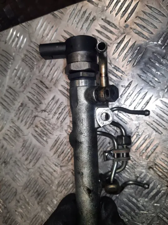 Capteur de rampe d'injection BMW 7787164 2.0D M47N2 image 4
