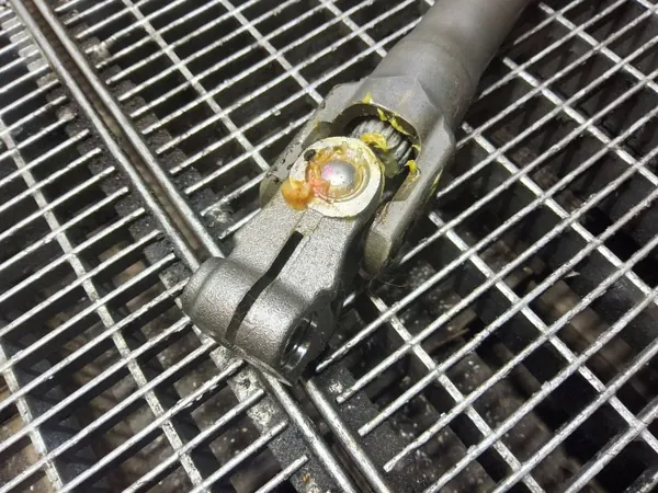 Stuurkolom kruis OEM A2821C voor Nissan Juke I image 4