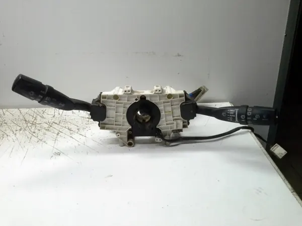 SsangYong Rodius Schalter OEM AM-349305 (Gebraucht) image 2