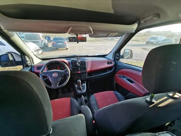 Fiat Doblo Motoroljepanna 2010 2.0L 55222613 image 9