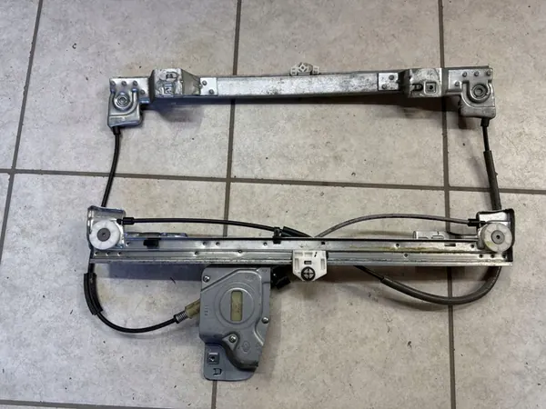 Elevador de Vidro Renault Kangoo II OE 807207012R image 3