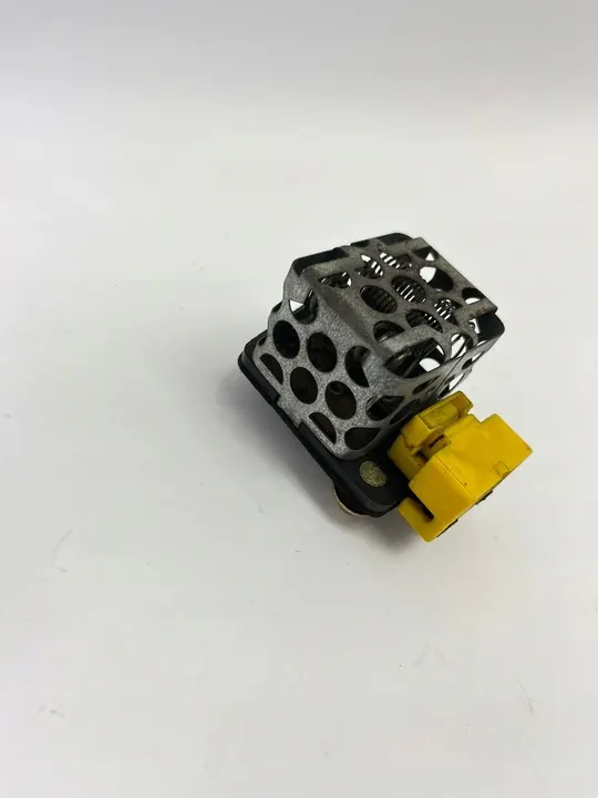 Ventilatorweerstand voor Mercedes W124 W201 190 REZYSTOR/SDV03166 image 3