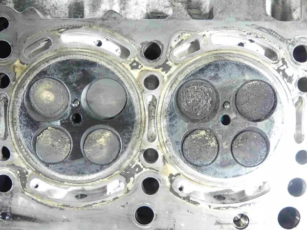 Culasse Mercedes OEM A6420107420 3.0 CDI image 9
