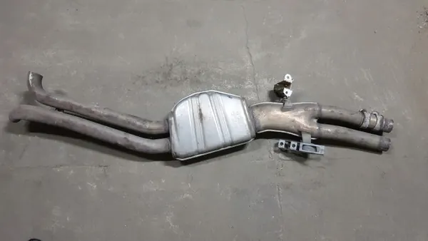 Audi Q5 8R Avgasljuddämpare OEM 8R0119C image 2