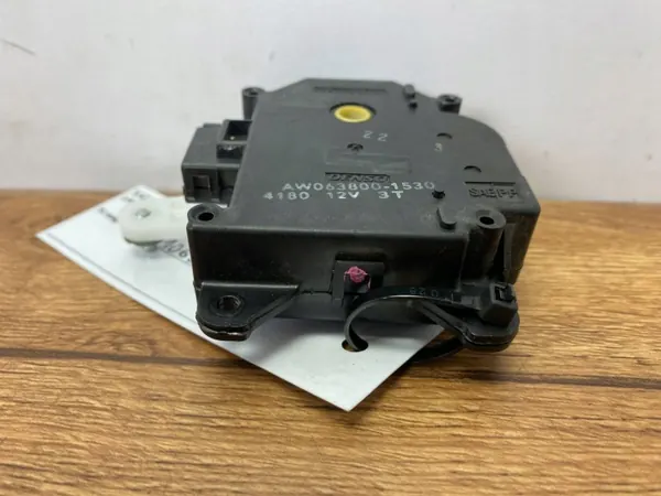 Värmefläppmotor OEM AW0638001530PI Camaro 2016+ image 7