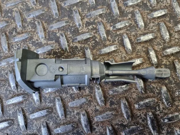 OEM 3G8837167 Schloss-Einsatz für Volkswagen Arteon image 5
