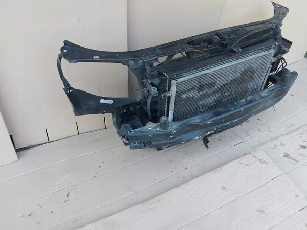 Frontstoßstange Audi A4 B7 Seat Exeo 1.6 2.0 image 2