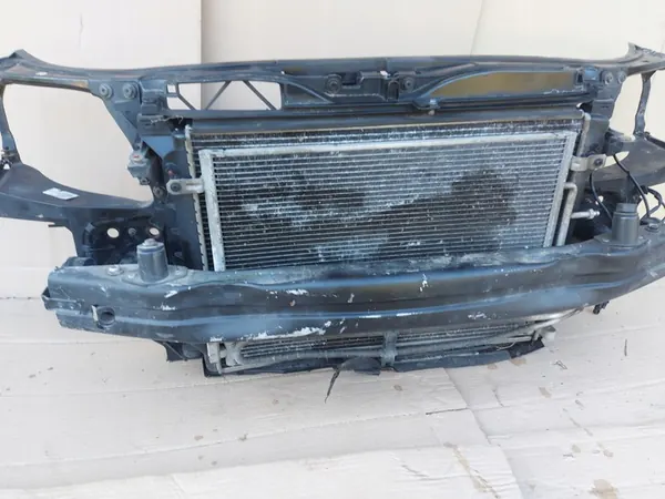 Frontstoßstange Audi A4 B7 Seat Exeo 1.6 2.0 image 4